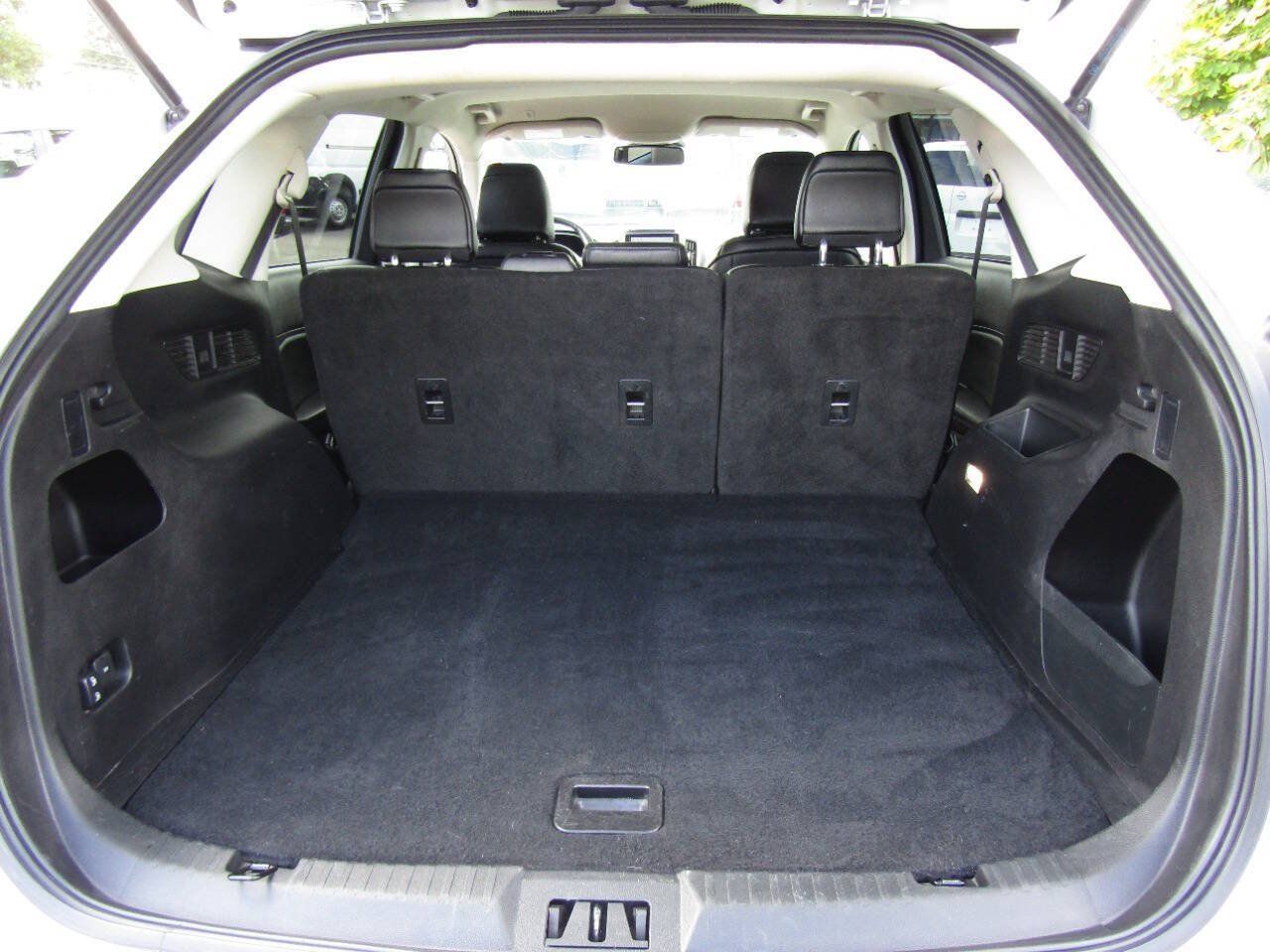 Used 2024 Ford Edge SEL AWD/4WD image 21