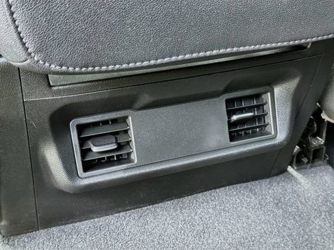 Used 2022 Chevrolet Silverado 1500 Custom RWD image 31