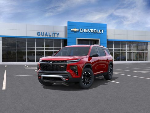 New 2027 Chevrolet Traverse Z71 w/ Driver Confidence Package AWD/4WD image 8