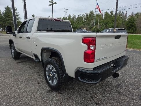 New 2026 Chevrolet Silverado 2500 Custom w/ Custom Convenience Package AWD/4WD image 5