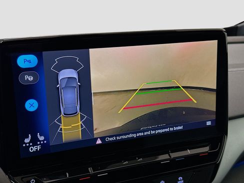 Used 2023 Volkswagen ID.4 Pro image 23