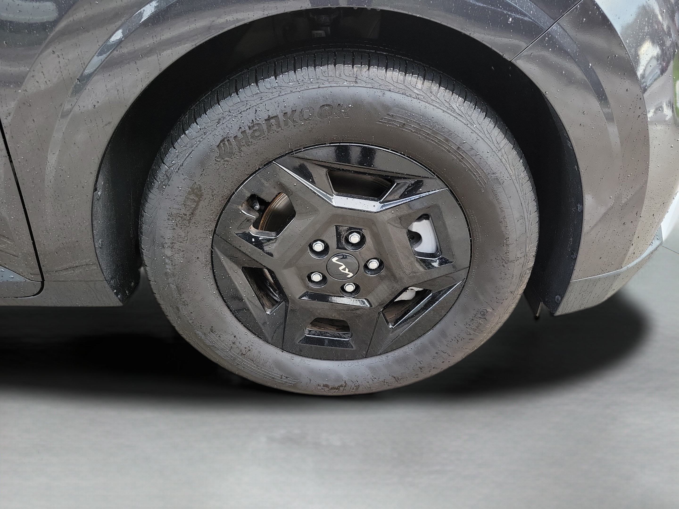 Certified 2026 Kia Carnival FWD image 29