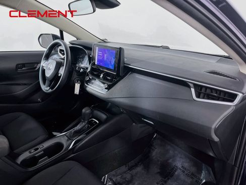 Used 2024 Toyota Corolla LE FWD image 32