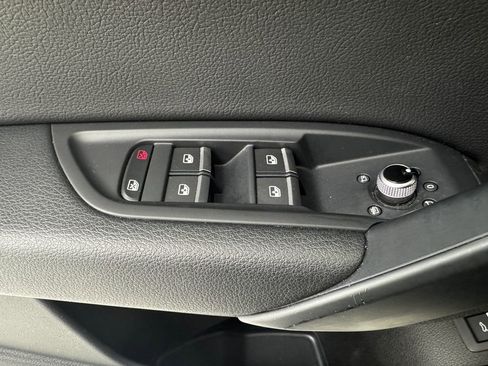 Used 2018 Audi Q5 2.0T Premium Plus w/ Premium Plus Package image 24