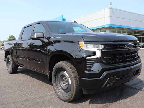New 2026 Chevrolet Silverado 1500 RST w/ Safety Package AWD/4WD image 2