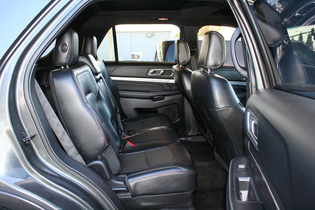 Used 2016 Ford Explorer Sport w/ Equipment Group 401A AWD/4WD image 23