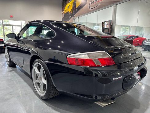 Used 2004 Porsche 911 GT3 RS image 34