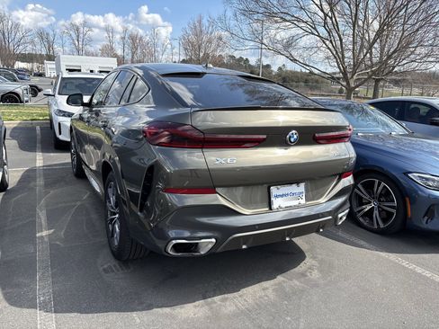 Used 2026 BMW X6 xDrive40i image 16