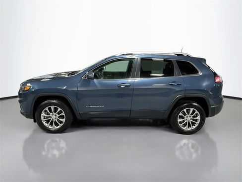Used 2020 Jeep Cherokee Latitude Plus image 10