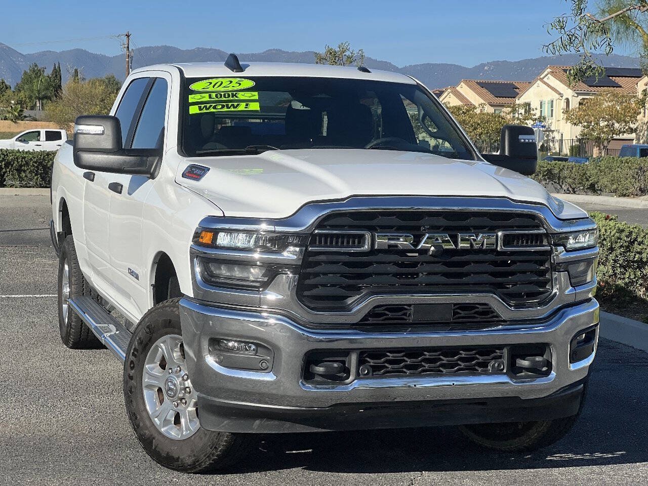 Used 2025 RAM 2500 Big Horn AWD/4WD image 3