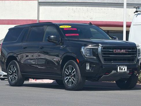 Used 2023 GMC Yukon XL AT4 w/ AT4 Premium Package AWD/4WD image 2
