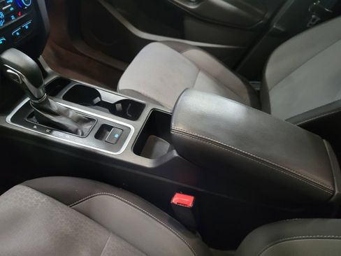 Used 2018 Ford Escape SE w/ SE Sync 3 Package image 26