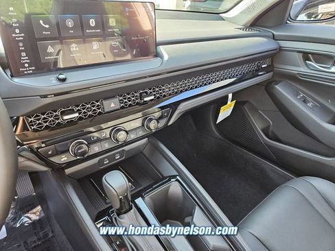 New 2025 Honda Accord EX-L image 11