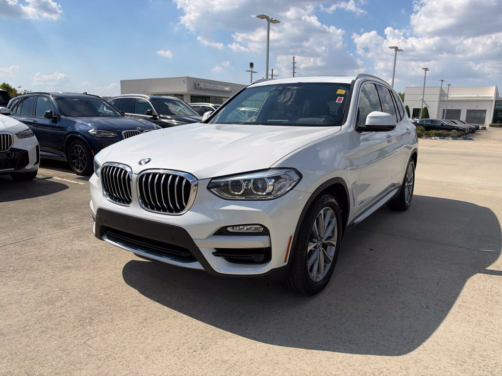 Used 2018 BMW X3 xDrive30i AWD/4WD image 1