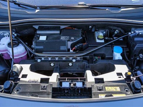 Used 2024 Volkswagen ID.4 Pro image 25