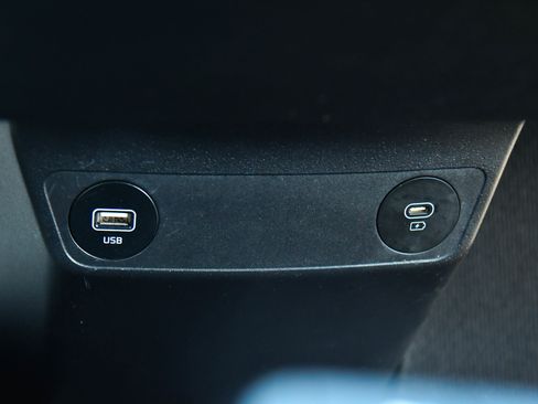 Used 2023 Kia EV6 Wind w/ Wind Technology Package AWD/4WD image 34