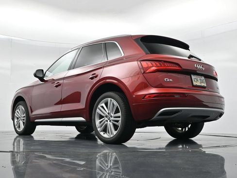 Used 2018 Audi Q5 2.0T Premium Plus w/ Premium Plus Package AWD/4WD image 22