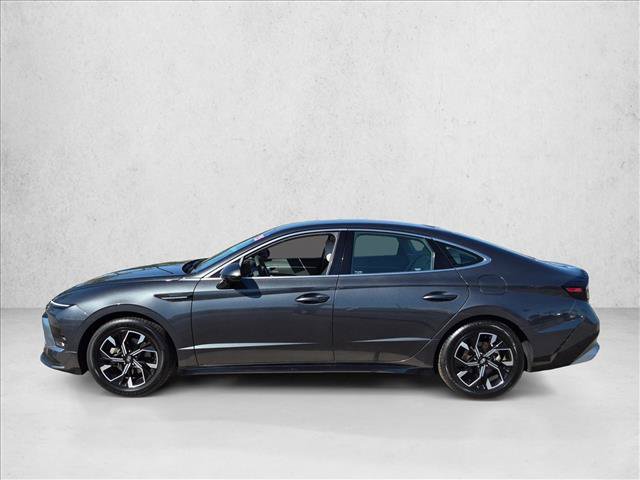 Used 2025 Hyundai Sonata SEL FWD image 9
