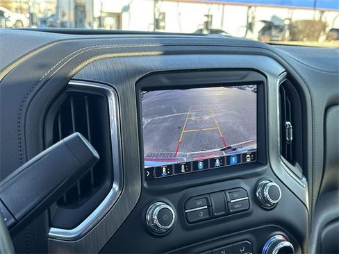 Used 2023 GMC Sierra 2500 Denali w/ Denali Ultimate Package image 19