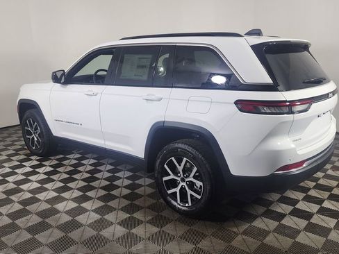 New 2025 Jeep Grand Cherokee Limited image 6