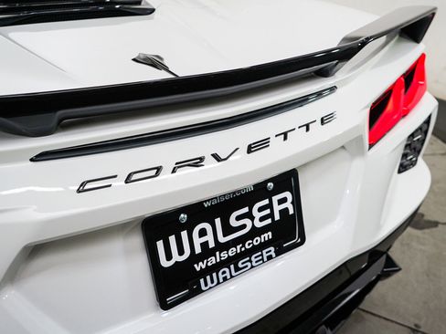 Used 2024 Chevrolet Corvette Stingray Preferred Conv w/ Z51 Performance Package image 12