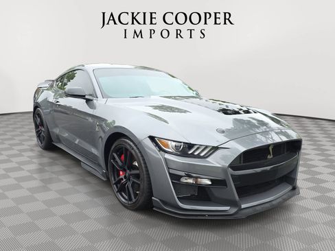 Used 2022 Ford Mustang Shelby GT500 w/ Technology Package RWD image 3