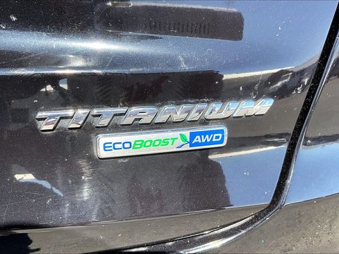 Used 2020 Ford Fusion Titanium AWD/4WD image 29