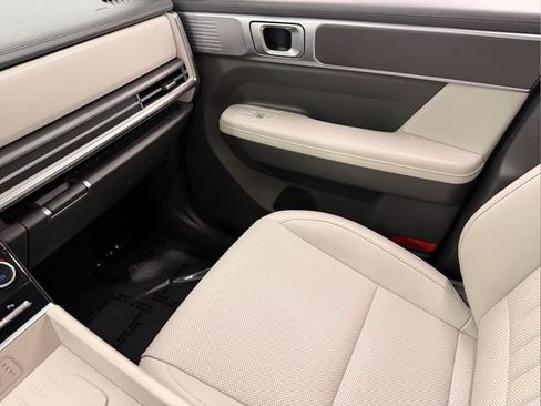 Used 2026 Hyundai Santa Fe SEL FWD image 22