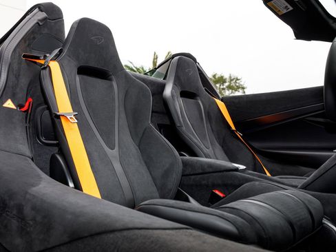 New 2026 McLaren 750S Performance image 23