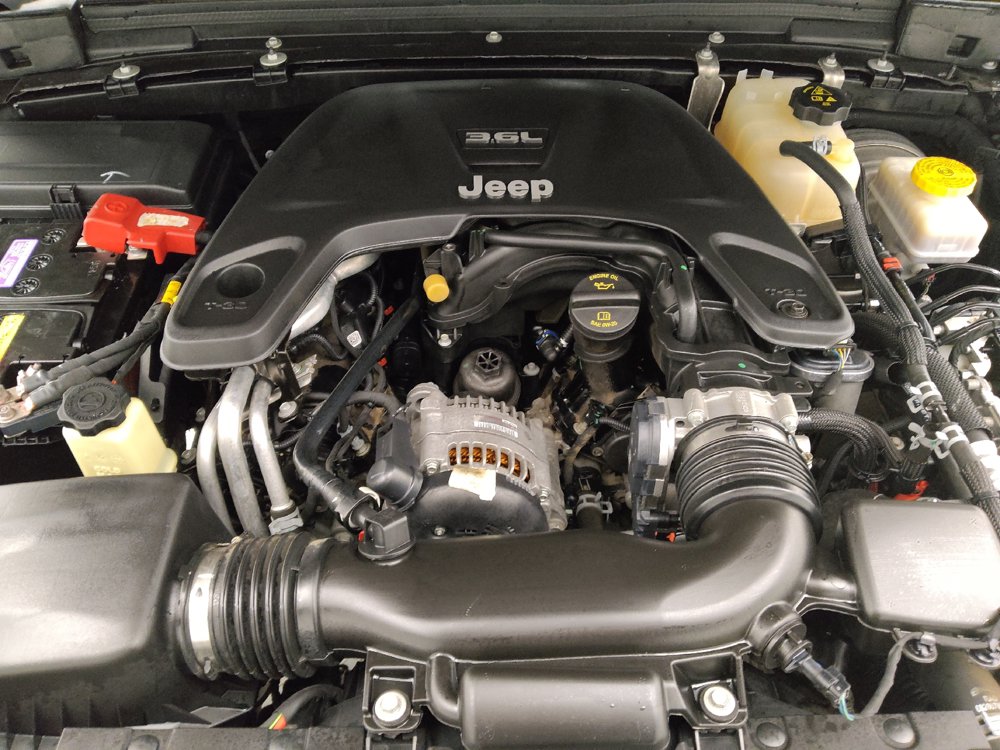 Used 2020 Jeep Wrangler Sport AWD/4WD image 30