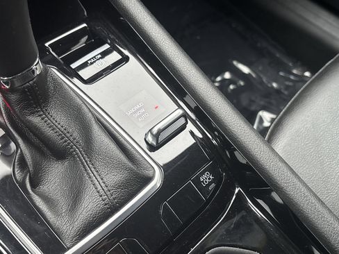 Used 2022 Jeep Compass Altitude w/ Convenience Group image 31