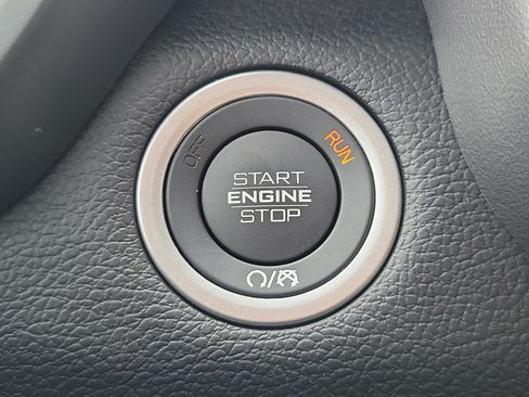 Used 2026 RAM 2500 Big Horn AWD/4WD image 24