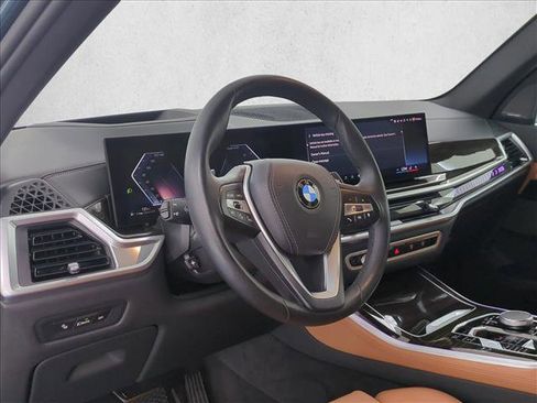 Used 2024 BMW X5 sDrive40i w/ Premium Package RWD image 10