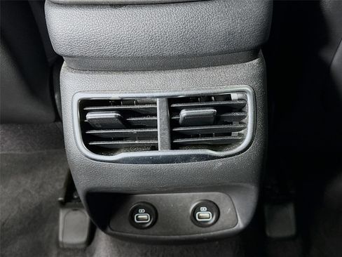 Certified 2023 Hyundai Santa Fe SEL FWD image 25