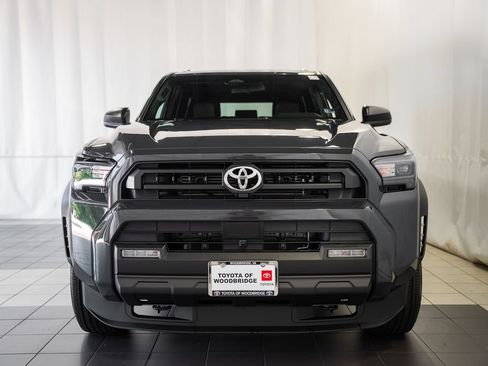New 2026 Toyota 4Runner SR5 RWD image 2