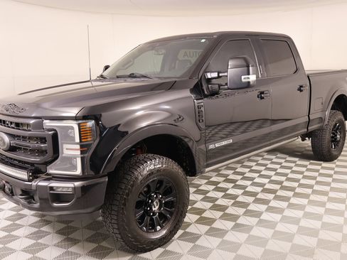 Used 2022 Ford F250 Lariat w/ Tremor Off-Road Package AWD/4WD image 11
