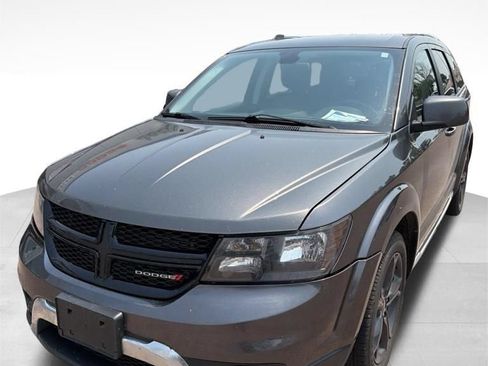 Used 2018 Dodge Journey Crossroad AWD/4WD image 3