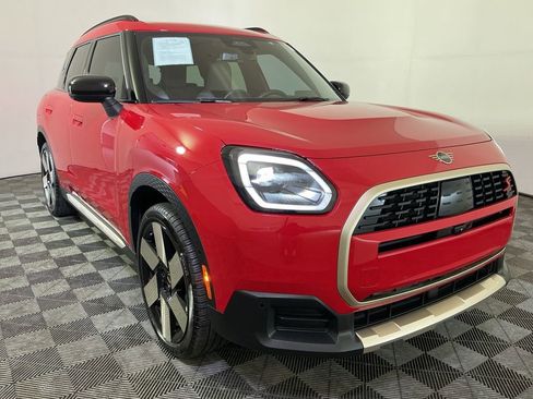 Certified 2025 MINI Cooper Countryman S image 4