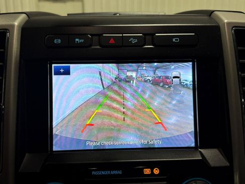 Used 2021 Ford F250 Lariat w/ Lariat Ultimate Package AWD/4WD image 24