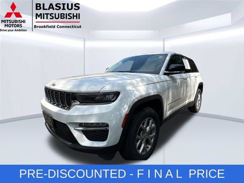 Used 2023 Jeep Grand Cherokee Limited w/ Trailer Tow Prep Group (B) AWD/4WD image 1