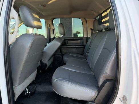 Used 2015 RAM 5500 Tradesman image 9
