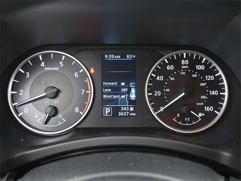 Used 2025 Nissan Sentra S image 17