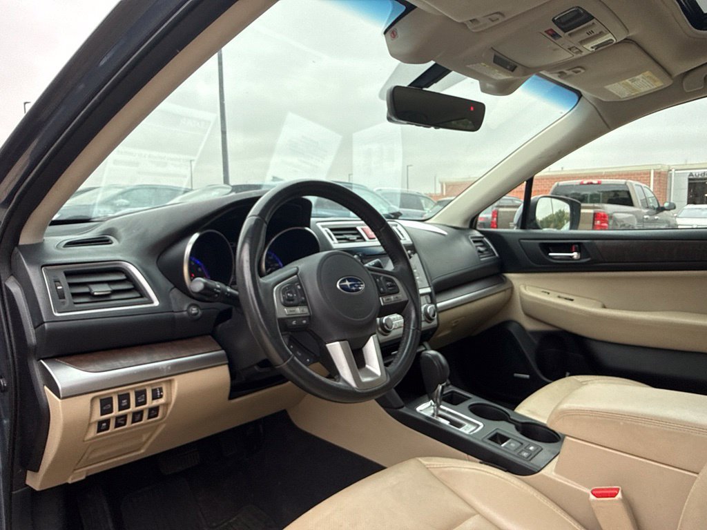 Used 2017 Subaru Outback 2.5i Limited AWD/4WD image 4