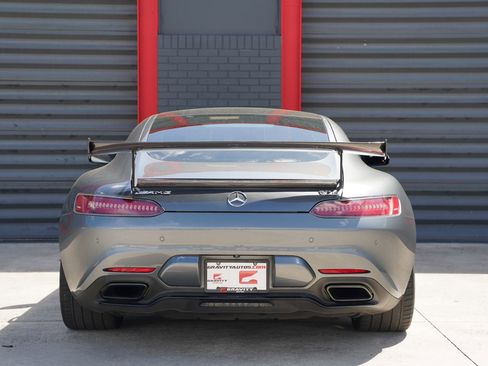 Used 2016 Mercedes-Benz AMG GT S image 2