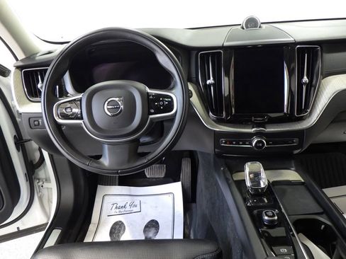 Used 2022 Volvo XC60 B6 Inscription w/ Advanced Package image 13