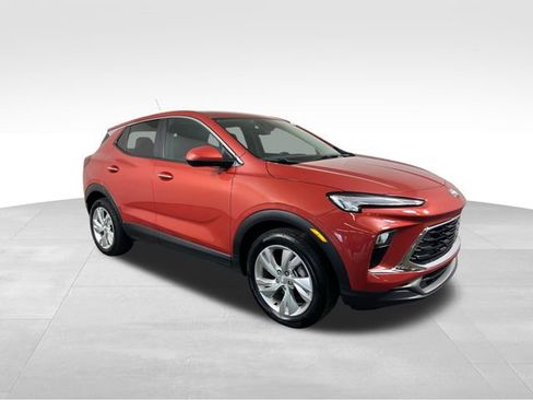 Used 2024 Buick Encore GX Preferred image 8