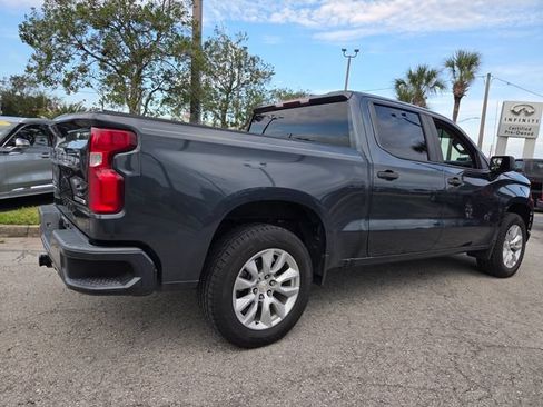 Used 2019 Chevrolet Silverado 1500 Custom w/ Custom Value Package RWD image 7