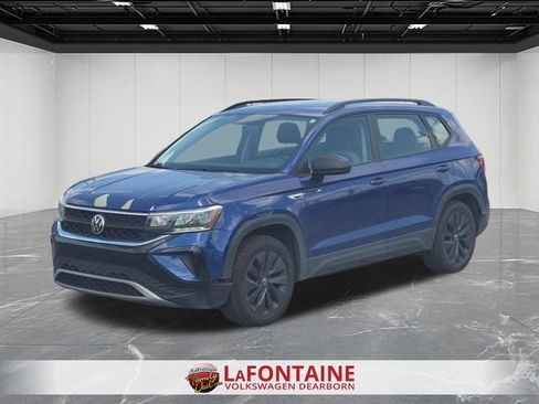 Certified 2022 Volkswagen Taos S AWD/4WD image 1