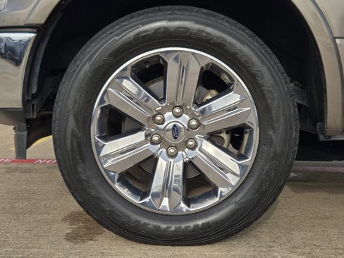 Used 2019 Ford F150 Lariat w/ Equipment Group 502A Luxury image 7