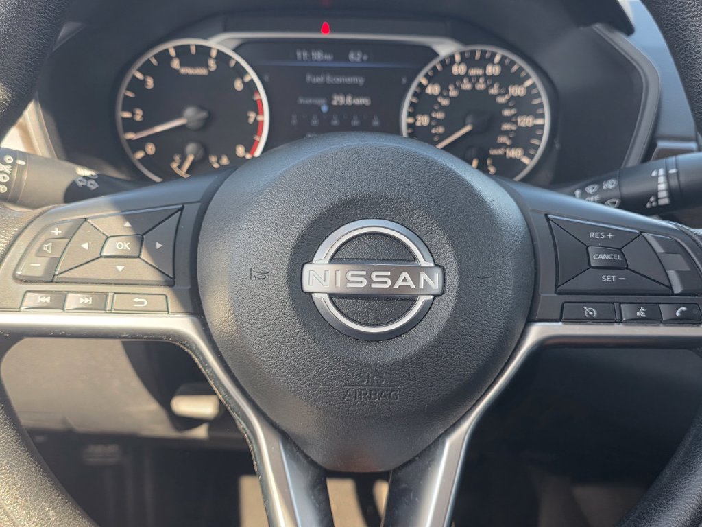 Used 2024 Nissan Altima 2.5 SV FWD image 32